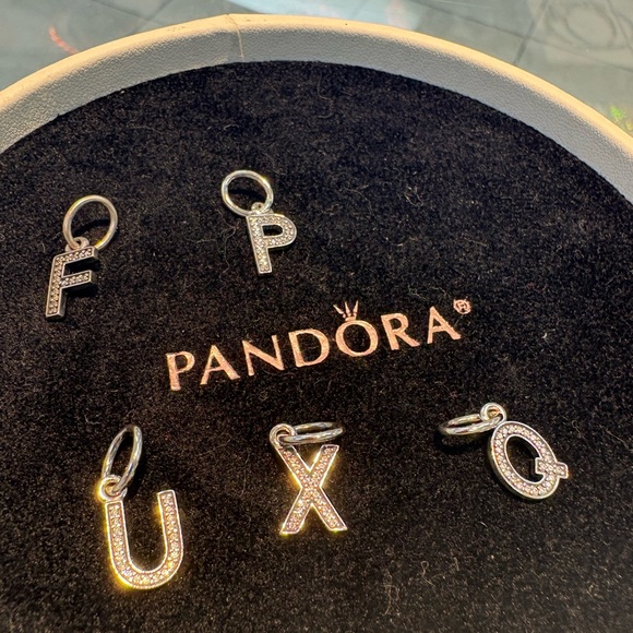Pandora Silver Dangle charm!! - Picture 1 of 1